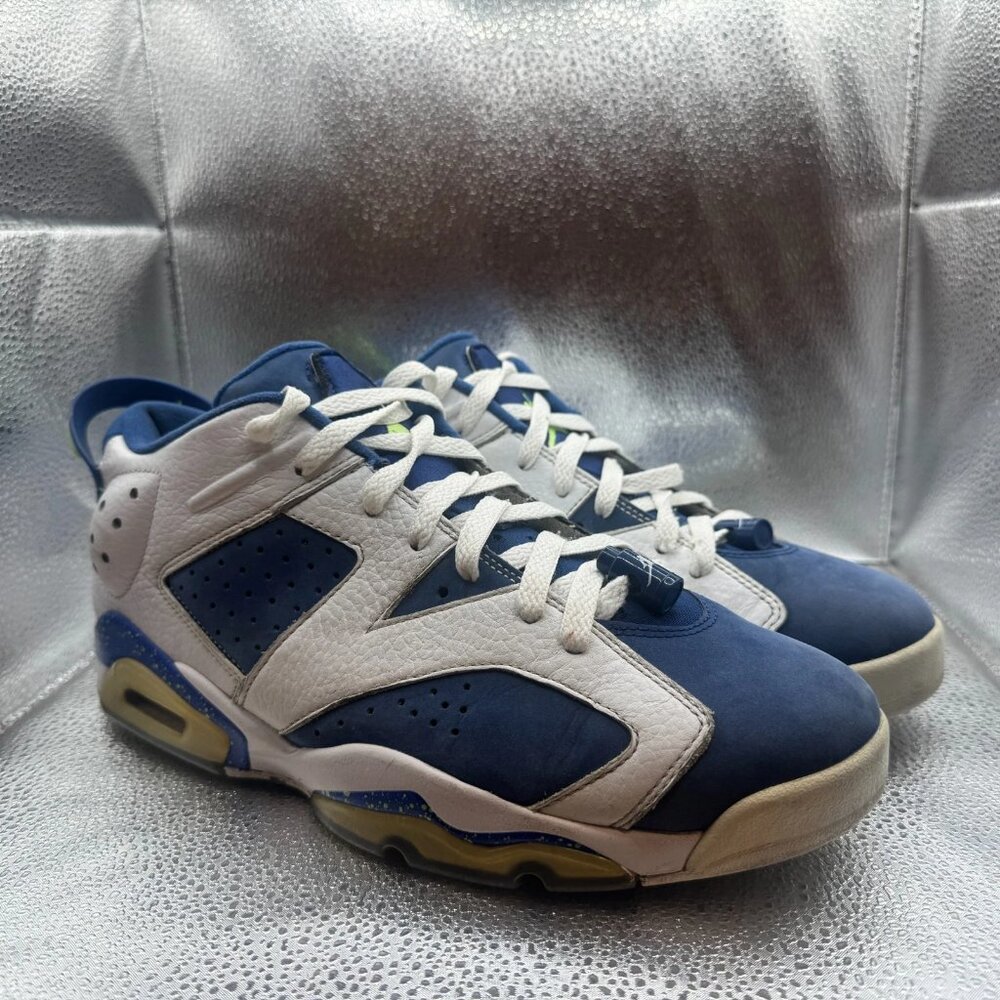 Size 10 Jordan‎ 6 Low Ghost Mens White Blue Lace-Up Athletic Shoes 304401-106